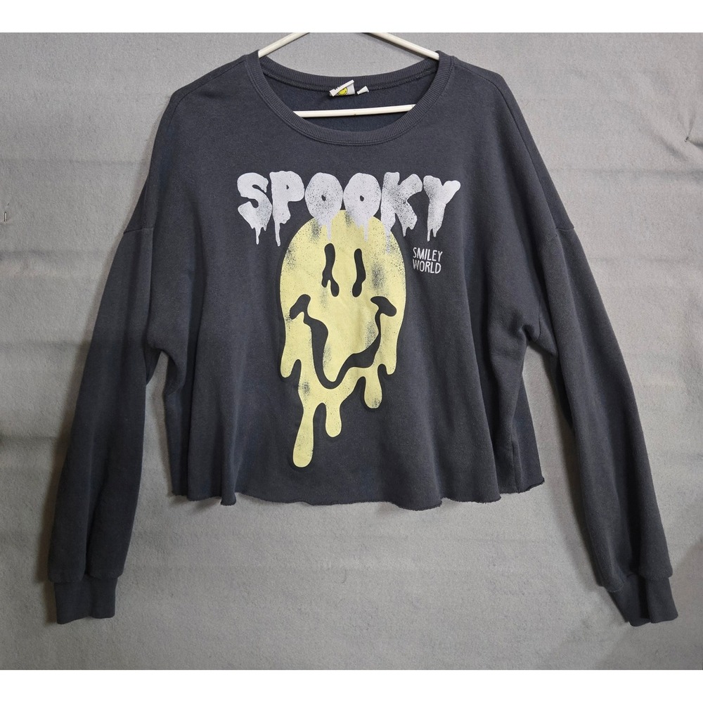 Smiley World Spooky Melting Face‎ Crop Crewneck Halloween Sweatshirt Large